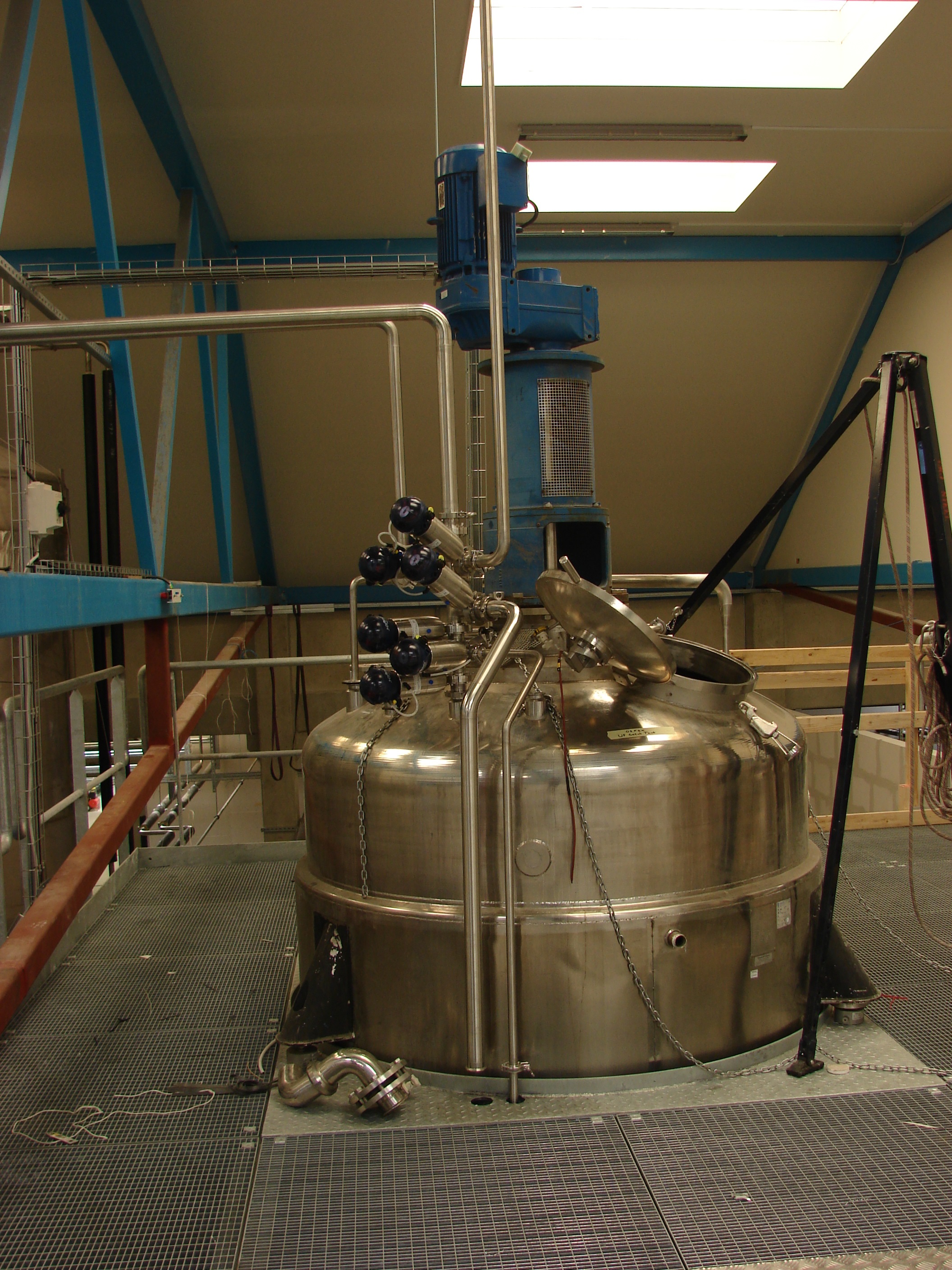 Prep. Tank for Spray Dryer Atomizer Feeding - Real